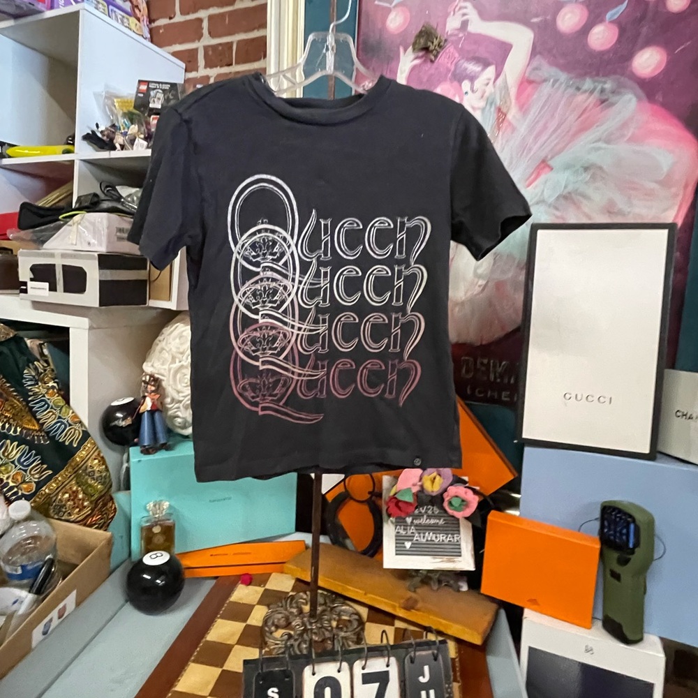 Queen shirt
